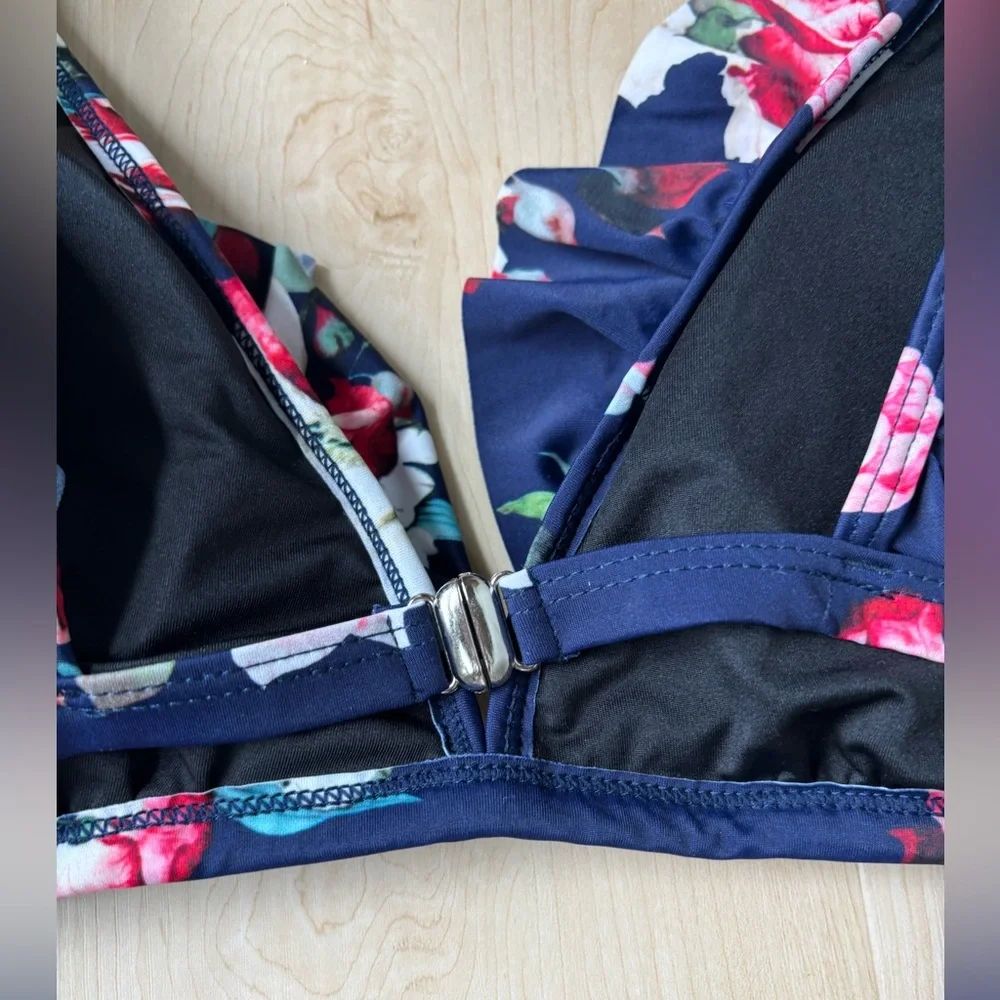 Cupshe Floral Ruffle Bikini Set - Picture 11 of 11